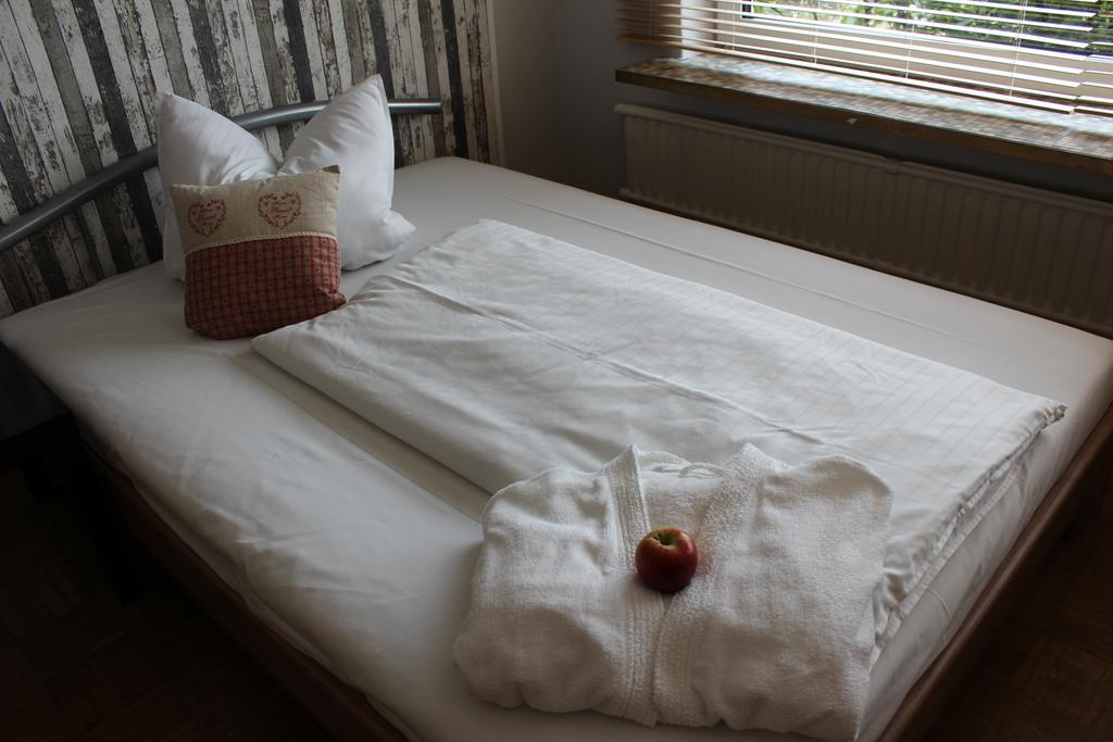 Gaestehaus Lodge Fockbek Room photo